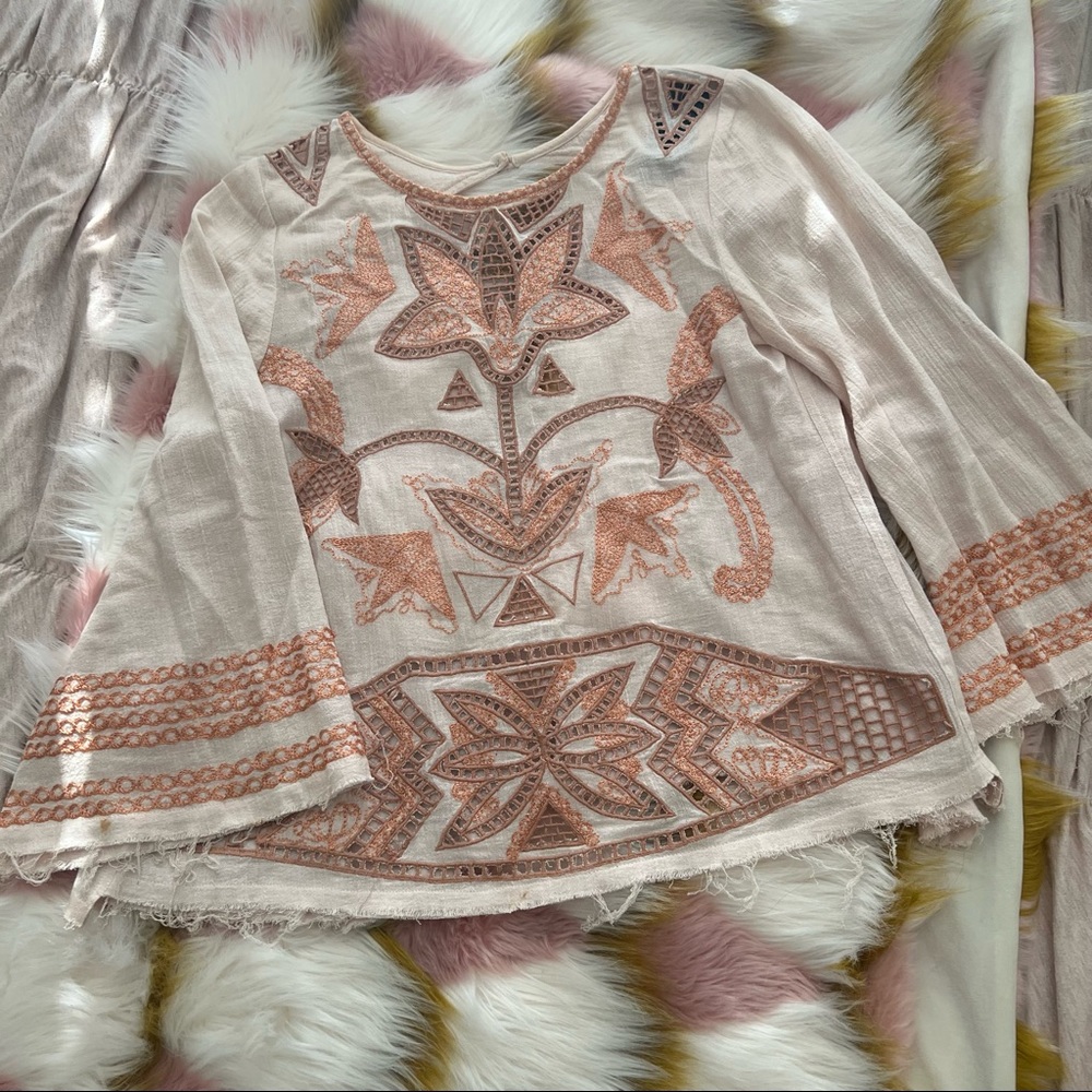 Free People LS embroidered top - XS